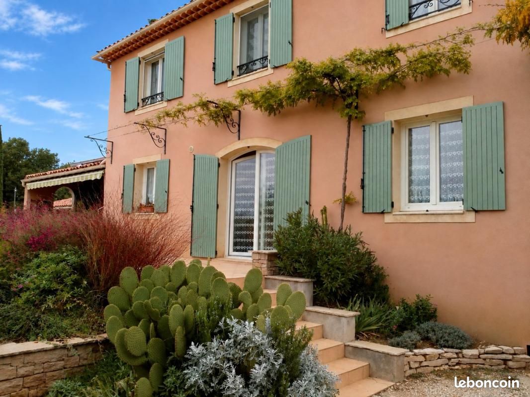 Maison 6 pièces 142 m² · à Vinon-sur-Verdon · 142 m² · 530 000 €