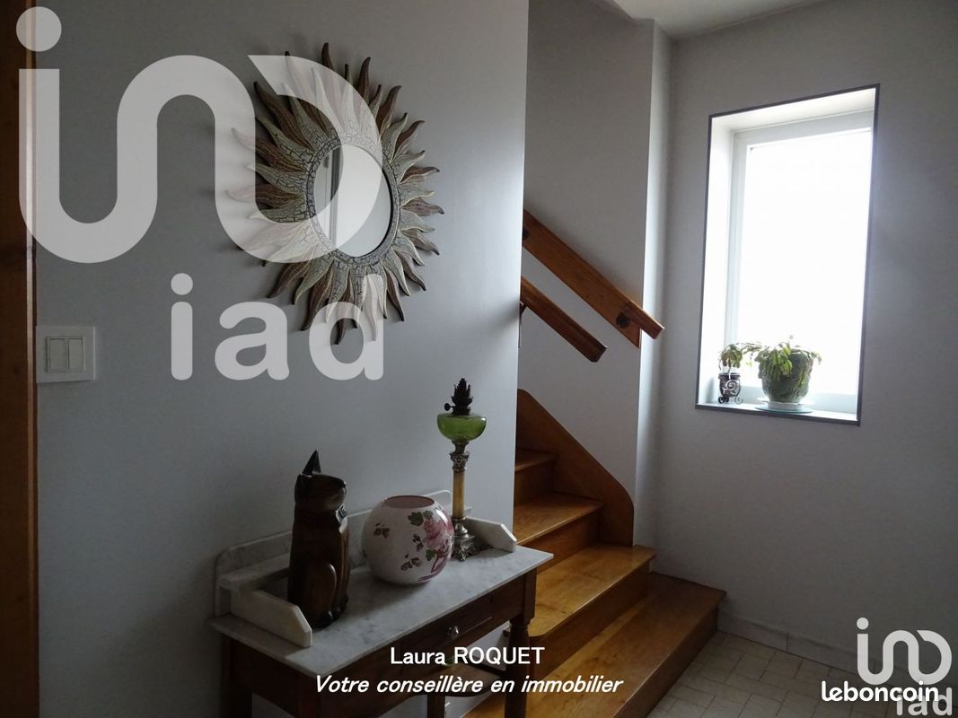 Maison 7 pièces 139 m² - Ruffec 16700 (image principale 9)