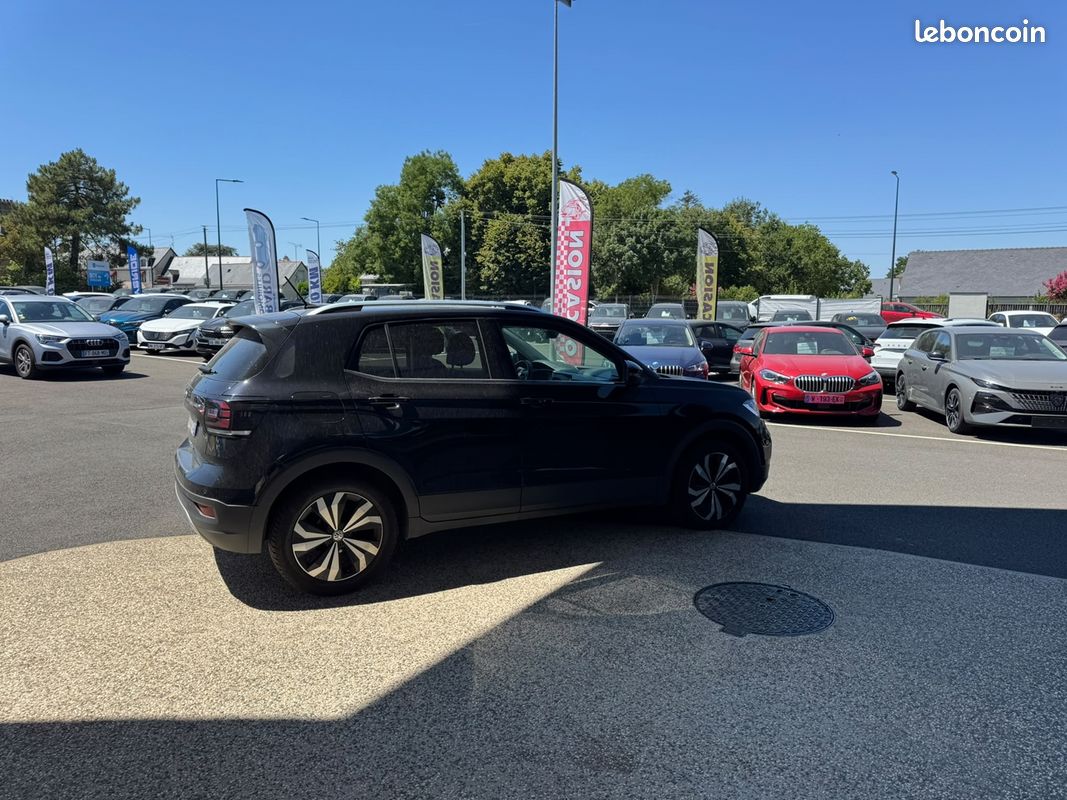 Volkswagen T-CROSS 1.0 TSI 115CH CARAT DSG7 (image 17)