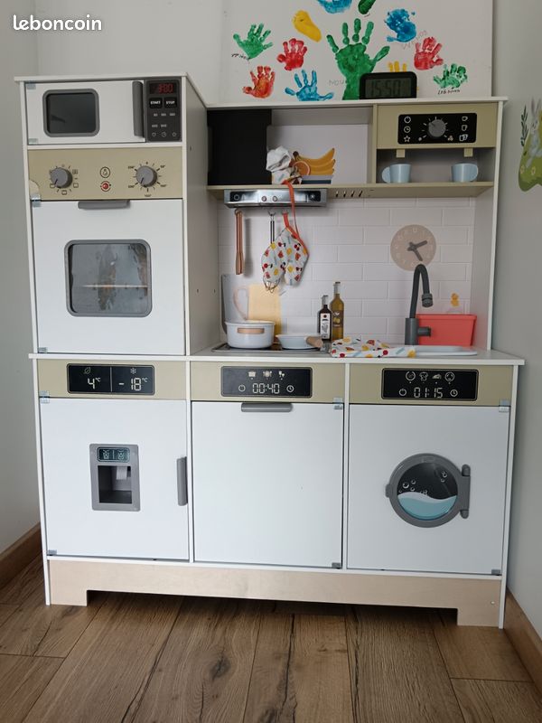 Cuisine en bois enfant (image 1)