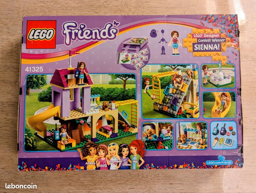 Lego Friends L'aire de jeu d'Heartlake City 41325 Année 2017