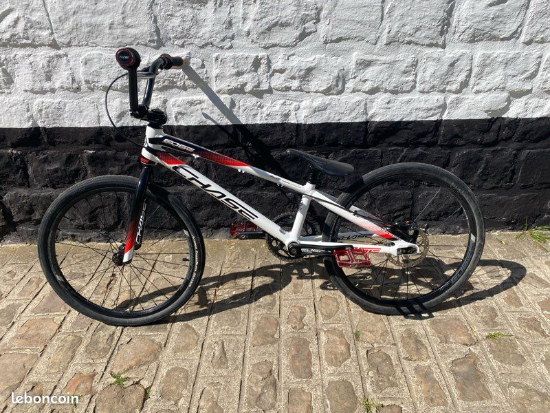 BMX race (image 1)