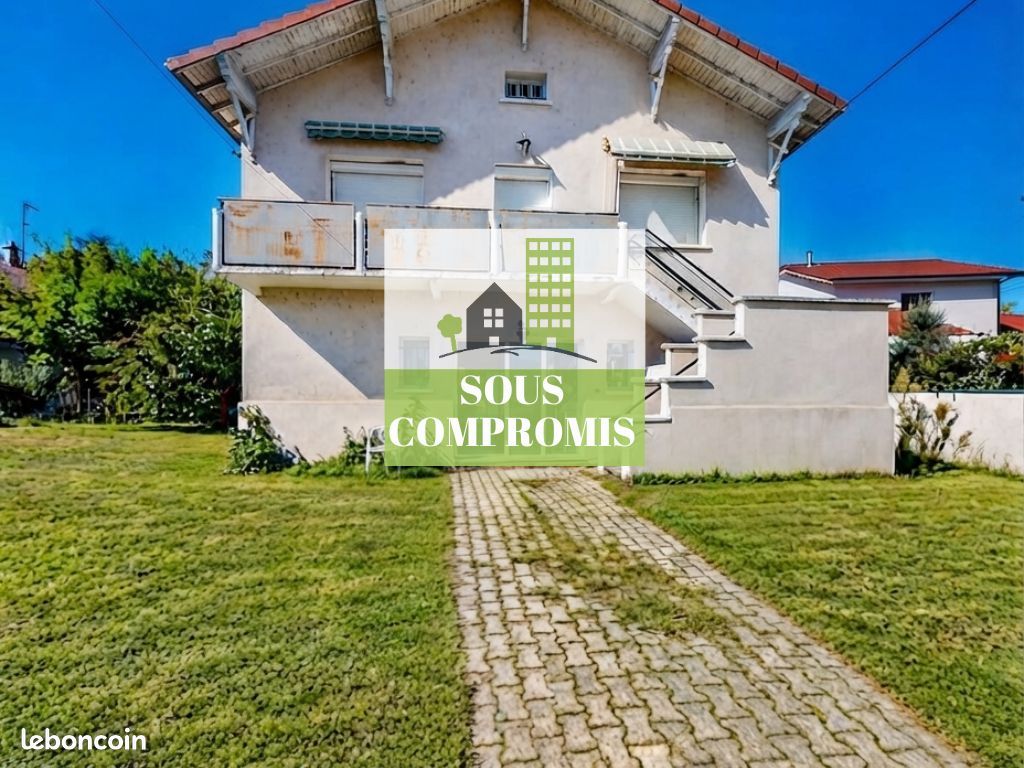 Maison 4 pièces 123 m² · à Les Roches-de-Condrieu · 123 m² · 250 000 €