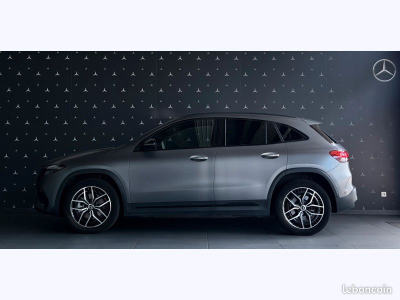 Mercedes EQA 250+ AMG Line (image 2)