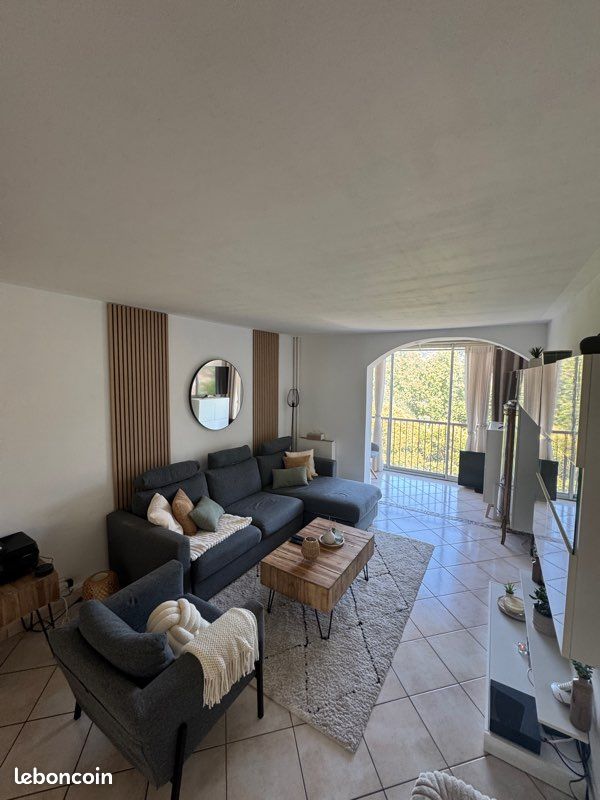 Parking 4 pièces 93 m² · à Toulon · 93 m² · 295 000 €