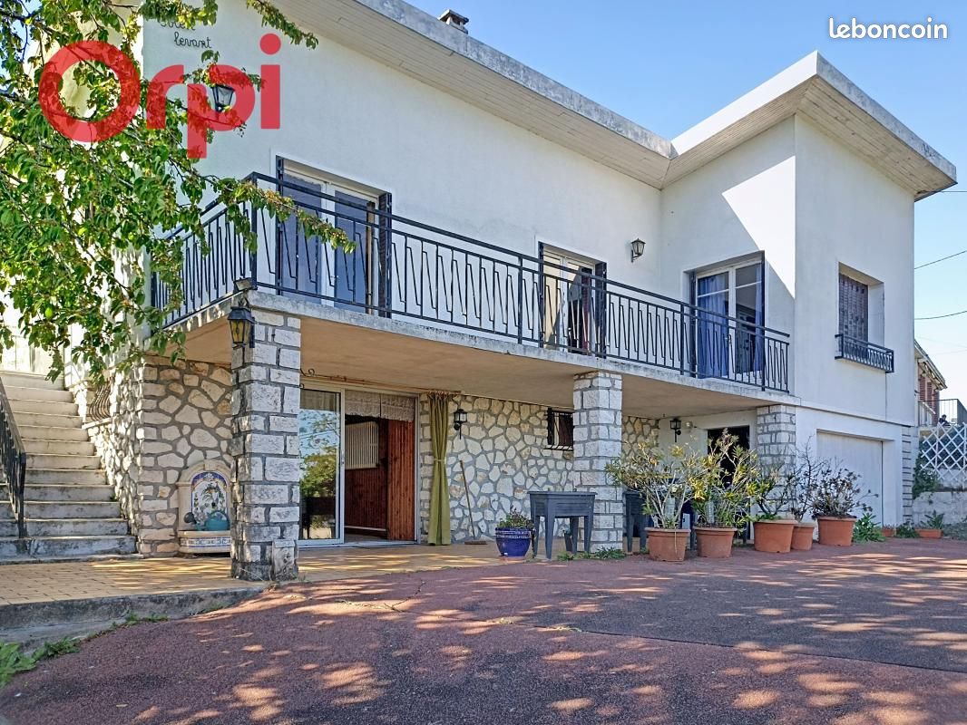 Maison 3 pièces 120 m² · à Lunay · 120 m² · 87 200 €