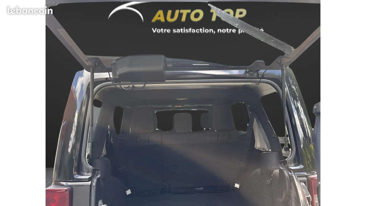Jeep WRANGLER 2.8 CRD 200CH FAP WRANGLER X BVA (image 9)