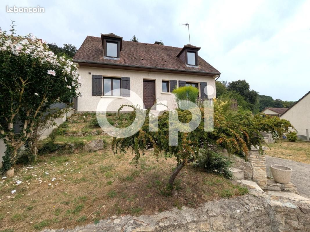 Maison 5 pièces 104 m² · à Cuise-la-Motte · 104 m² · 200 000 €