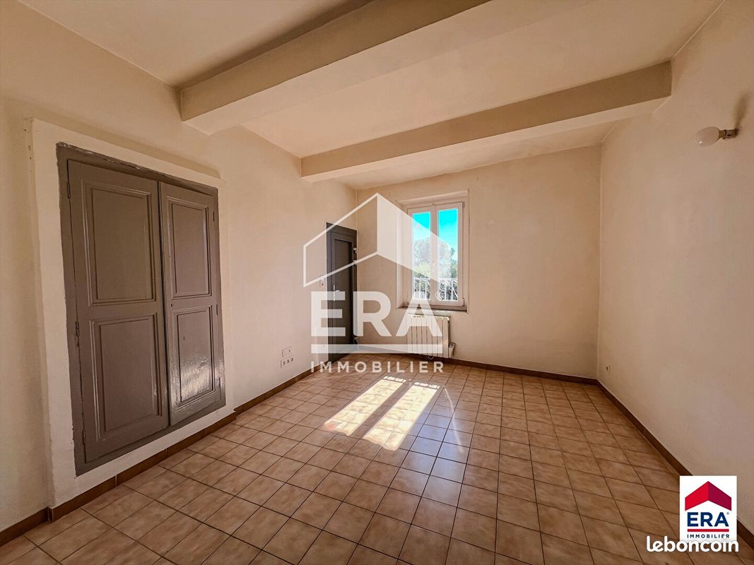 Appartement 3 pièces 80 m² · à Mazan · 80 m² · 699 €/mois
