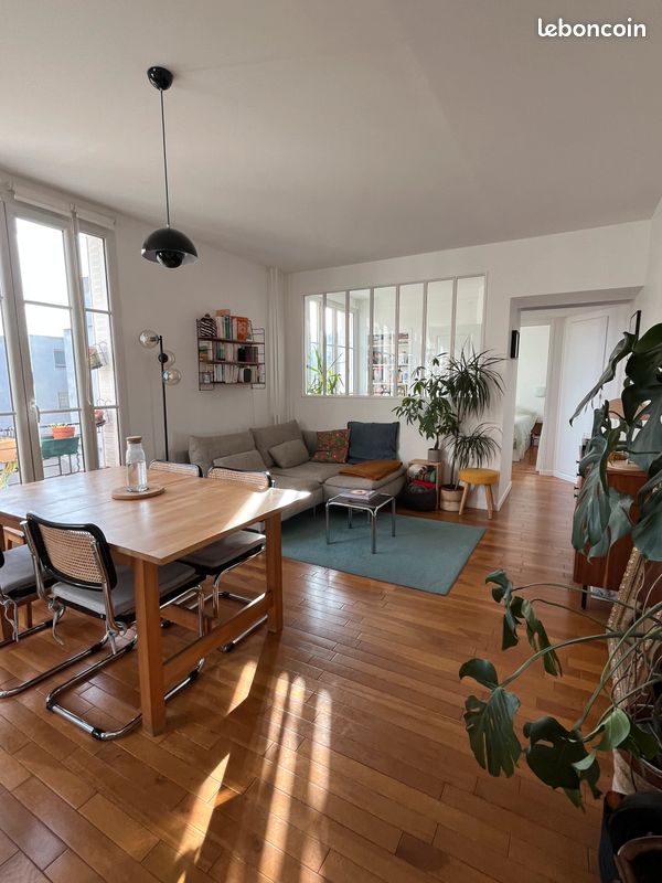 Appartement 2 pièces 44 m² · à Paris · 44 m² · 1 800 €/mois