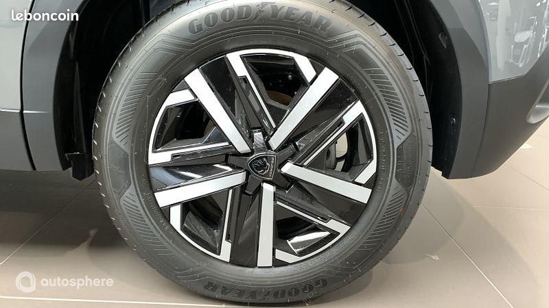 Peugeot 2008 e-2008 136ch Active (image 19)