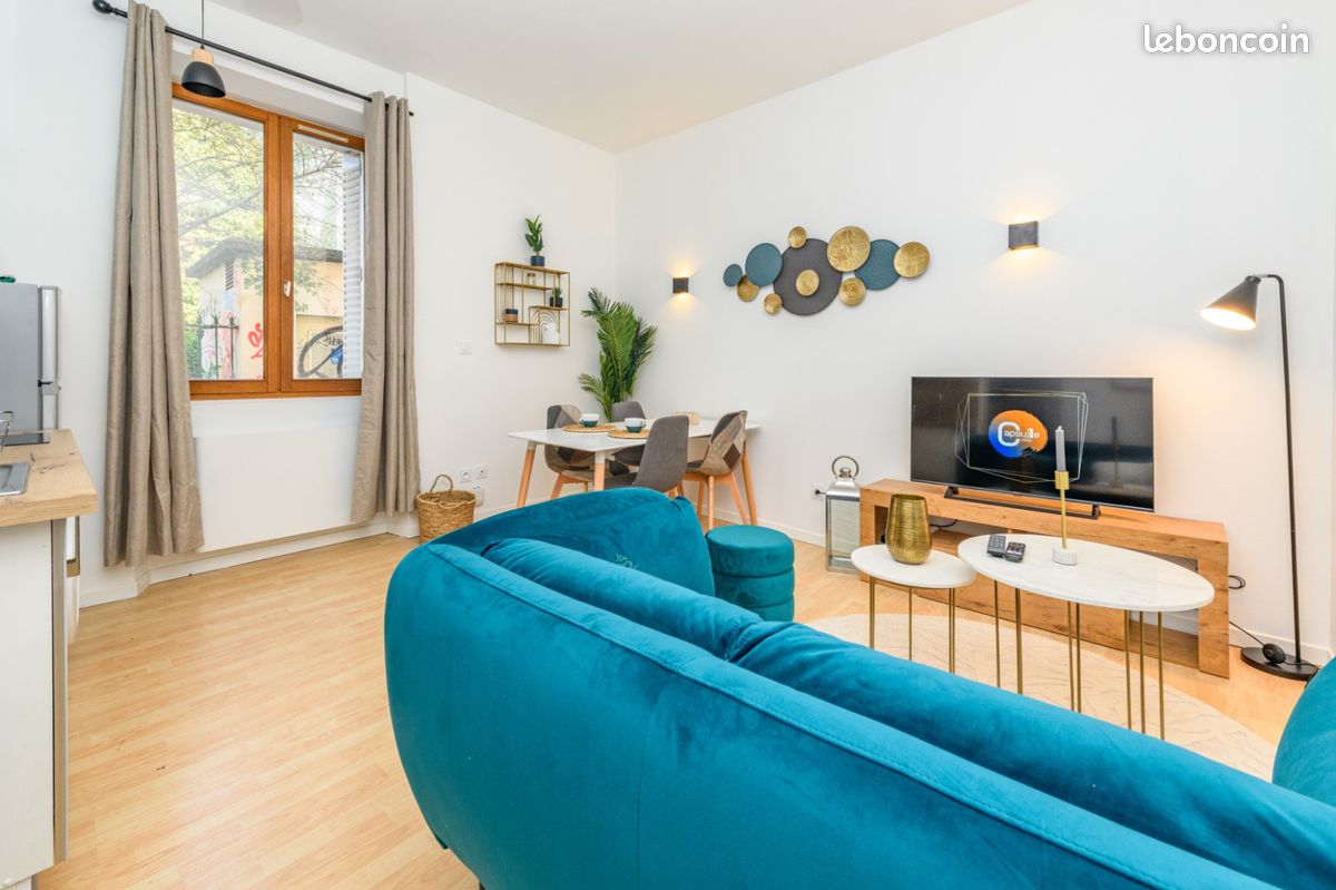 Appartement 2 pièces 25 m² · à Grenoble · 25 m² · 460 €