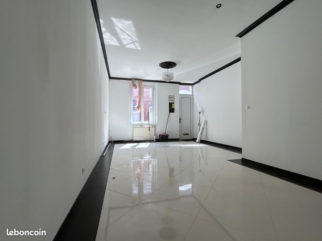 Maison 4 pièces 98 m² · à Wasquehal · 98 m² · 153 000 €