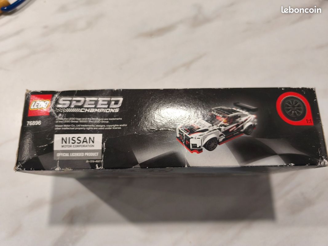 Lego nissan GT R NISMO 76896 (image 2)
