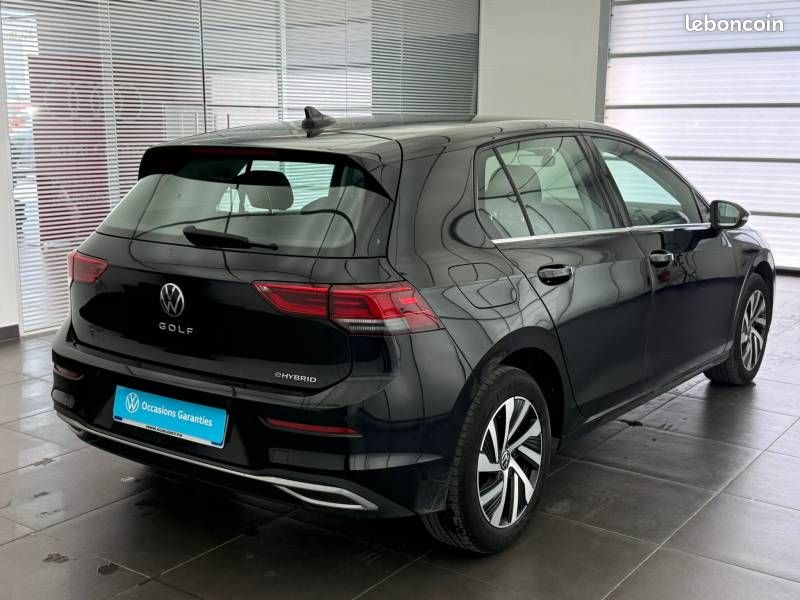 Volkswagen Golf 1.4 Hybrid Rechargeable OPF 204 DSG6 Style (image 4)