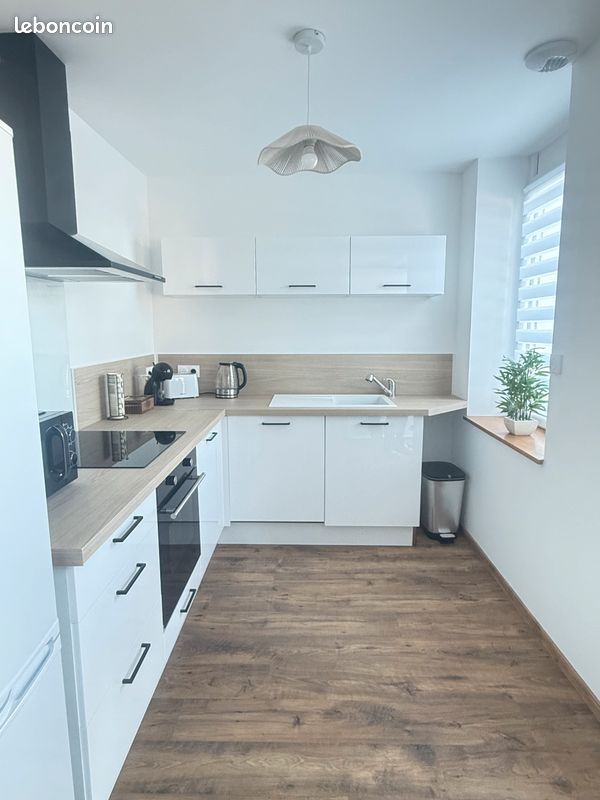 Appartement moderne 4 pers avec vue canal – Proche Le PAL (image 2)