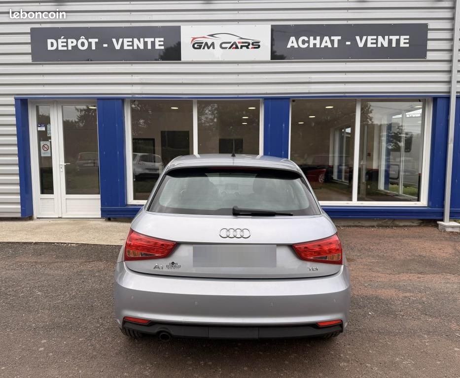AUDI A1 Sportback 1.6 TDi - 116 - BV S-Tronic Ambiente (image 4)