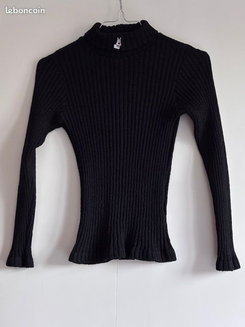 PULL POLAIRE NOIR 100 % POLYESTER 150G/M2 AVEC COL MONTANT, FERMETURE GLISSIÈRE POLENO SINGER PULL POLAIRE NOIR 100 % POLYESTER 150G/M2 AVEC COL MONTANT, FERMETURE GLISSIÈRE POLENO SINGER