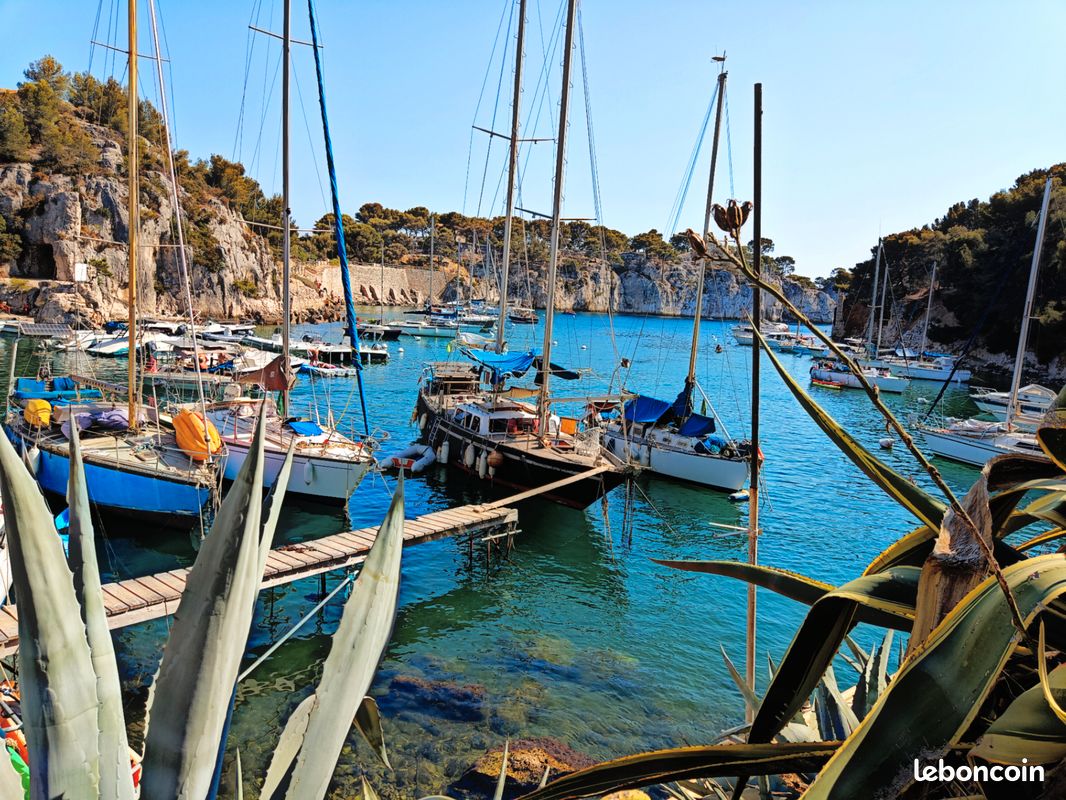 Hébergement insolite sur voilier calanques de Cassis (image 1)