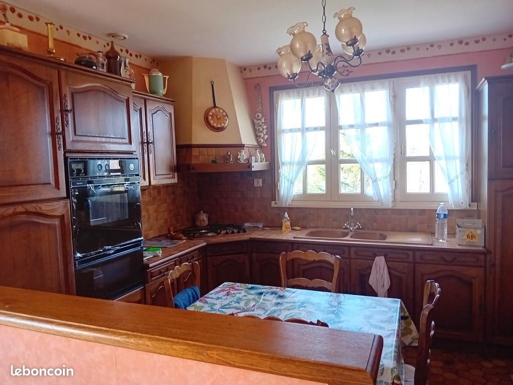 Vente | Maison T6 | 6p | 3ch | 211 m² | Billom | Expo Sud | Terrasse · Balcon (image 9)