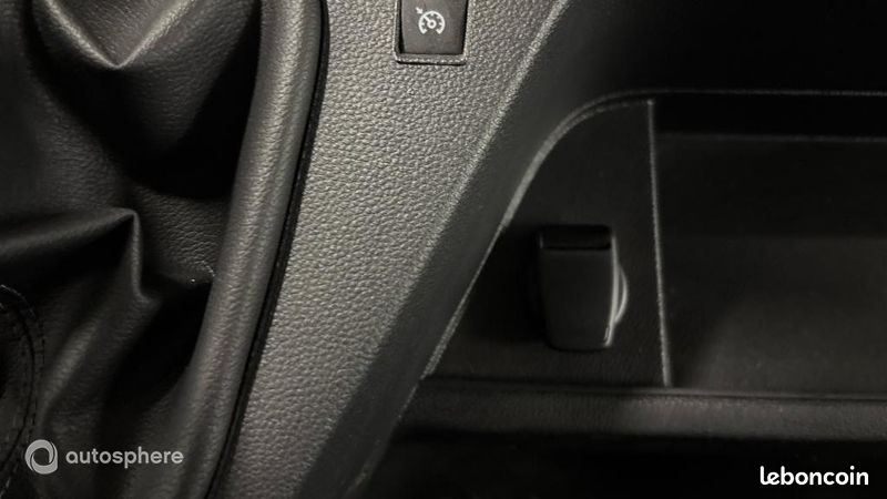 Renault Master Véhicule utilitaire ou Société F3500 L2H2 2.3 Blue dCi 135ch Confort Euro6E (image 21)