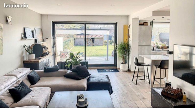 Maison 14 pièces 250 m² · à Loos · 250 m² · 610 000 €