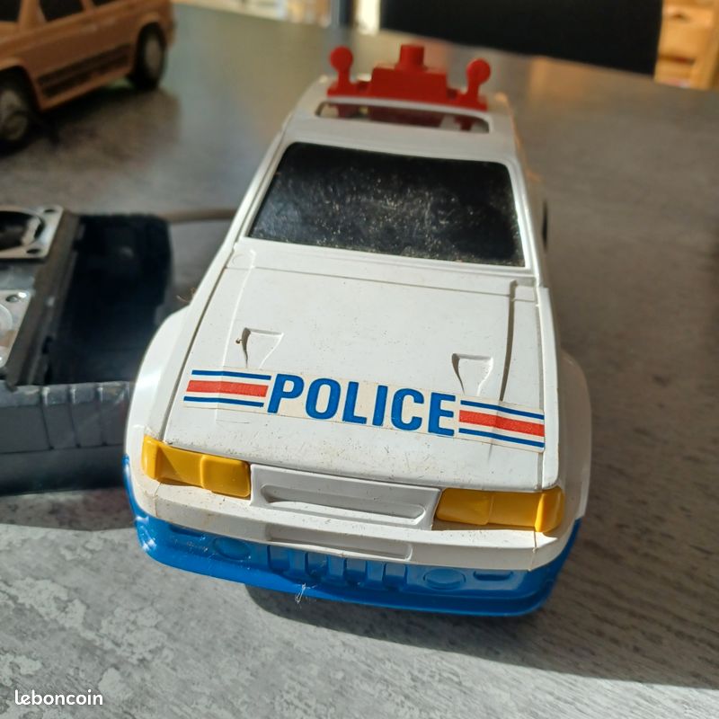 Rare Voiture Police Radar JOUSTRA - Jouet en Tôle Ancien an.1960 - POL-63 - Collection