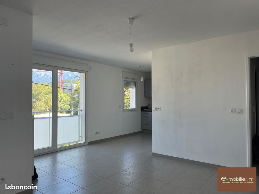 Appartement 2 pièces 47 m² · à Grenoble · 47 m² · 875 €/mois
