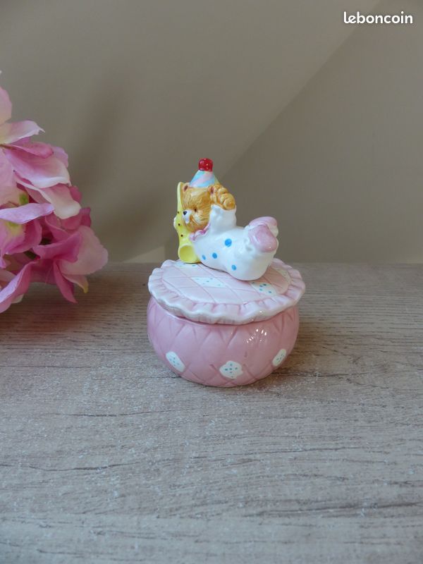 Petite boite à bijoux rose en céramique motif ourson (image 6)