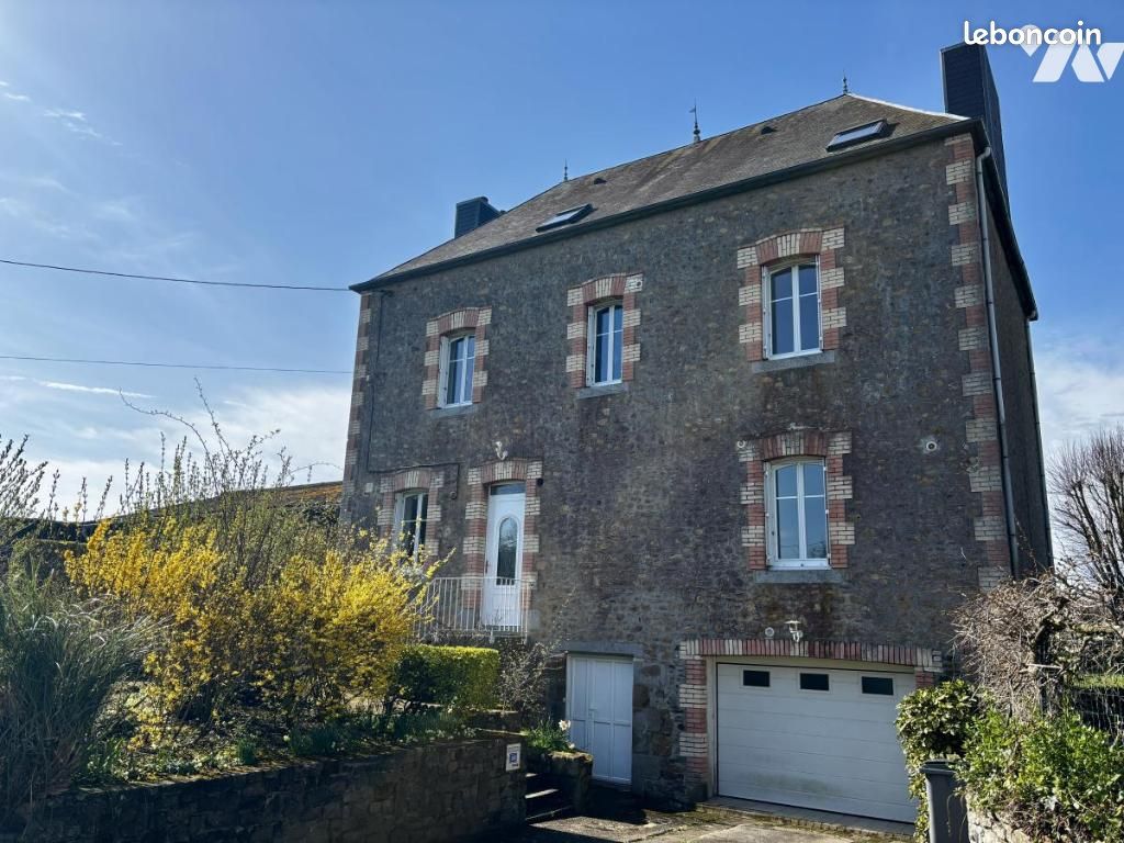Maison 6 pièces 190 m² · à Vire Normandie · 190 m² · 376 200 €