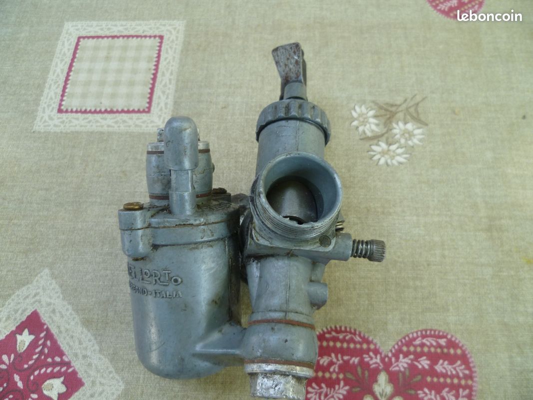 Carburateur Dell'Orto 19UAS D'occasion - En Très Bon état