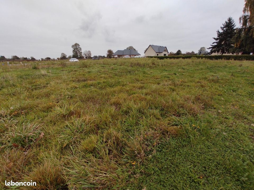 Terrain 803 m² Saint Benoit D Hebertot · à Saint-Benoît-d'Hébertot · 82 900 €