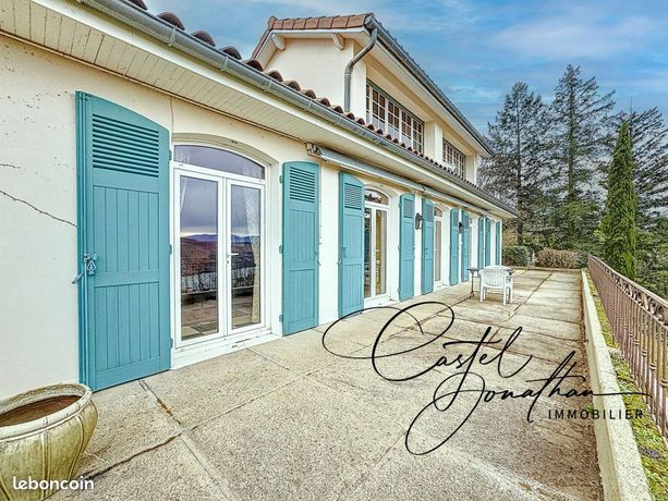 Maison 5 pièces 150 m²