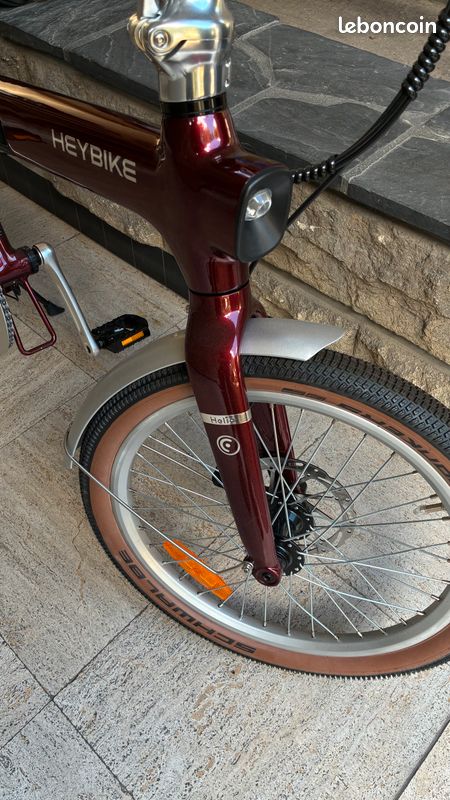Vélo Électrique Pliant Heybike Helio - COMME NEUF (~10 km) + AirTag (image 2)
