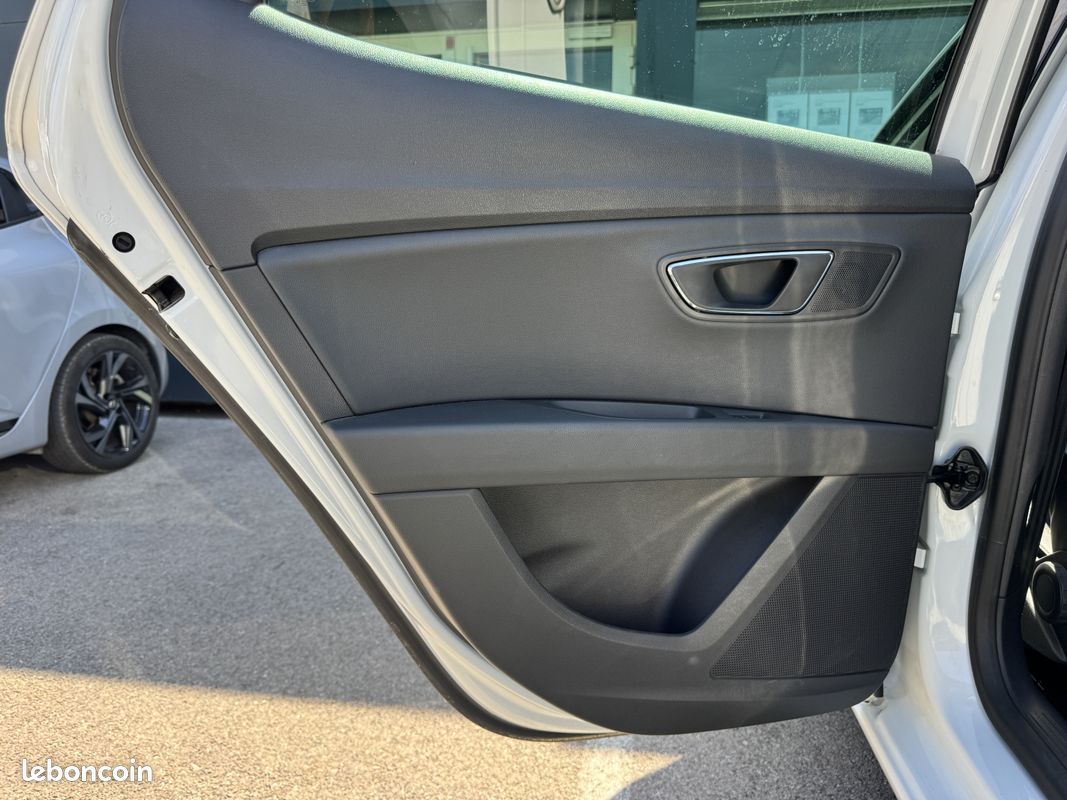 SEAT Leon 1.5 TSI 150 DSG7 FR BeatsAudio (image 19)