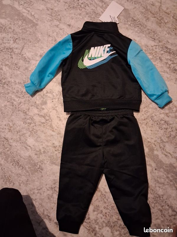 Ensemble Nike bebe garcon 12 mois Vêtements
