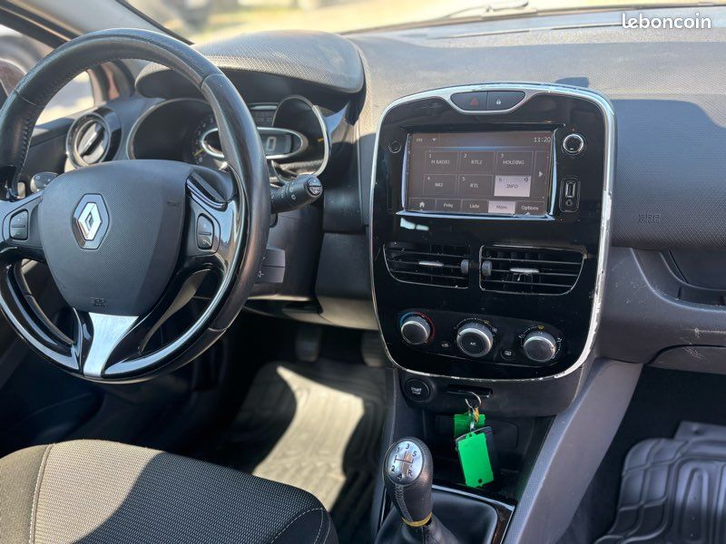 CLIO 4 / moteur 1.2 16v 75 / très rare (image 8)