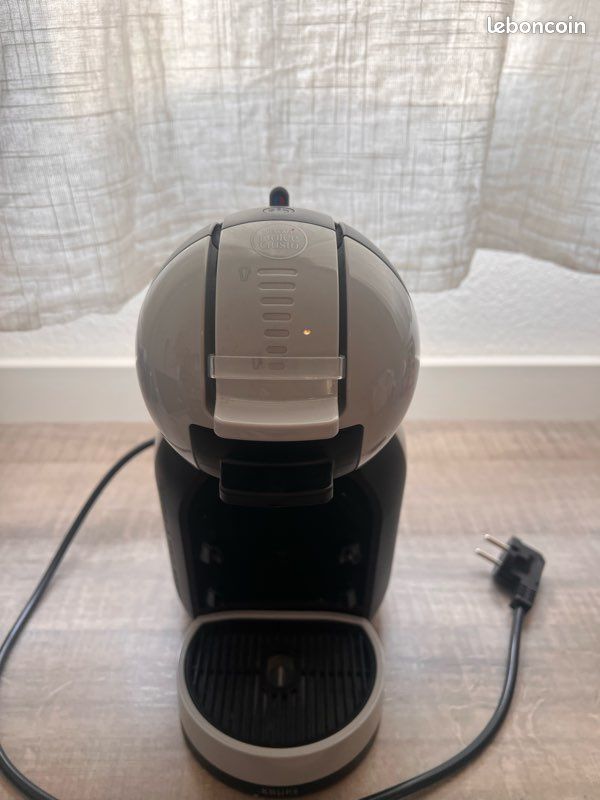 Machine à café Dolce Gusto Mini Me Krups grise + présentoir capsules (image 11)