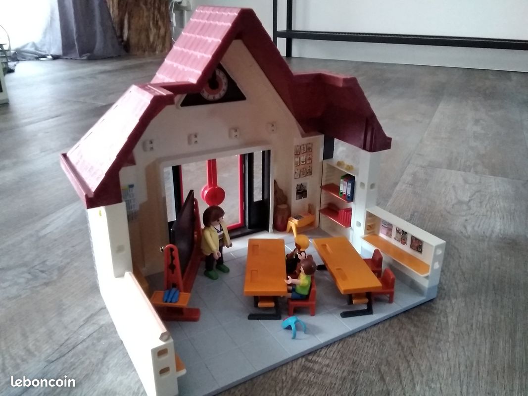 École playmobil (image 3)