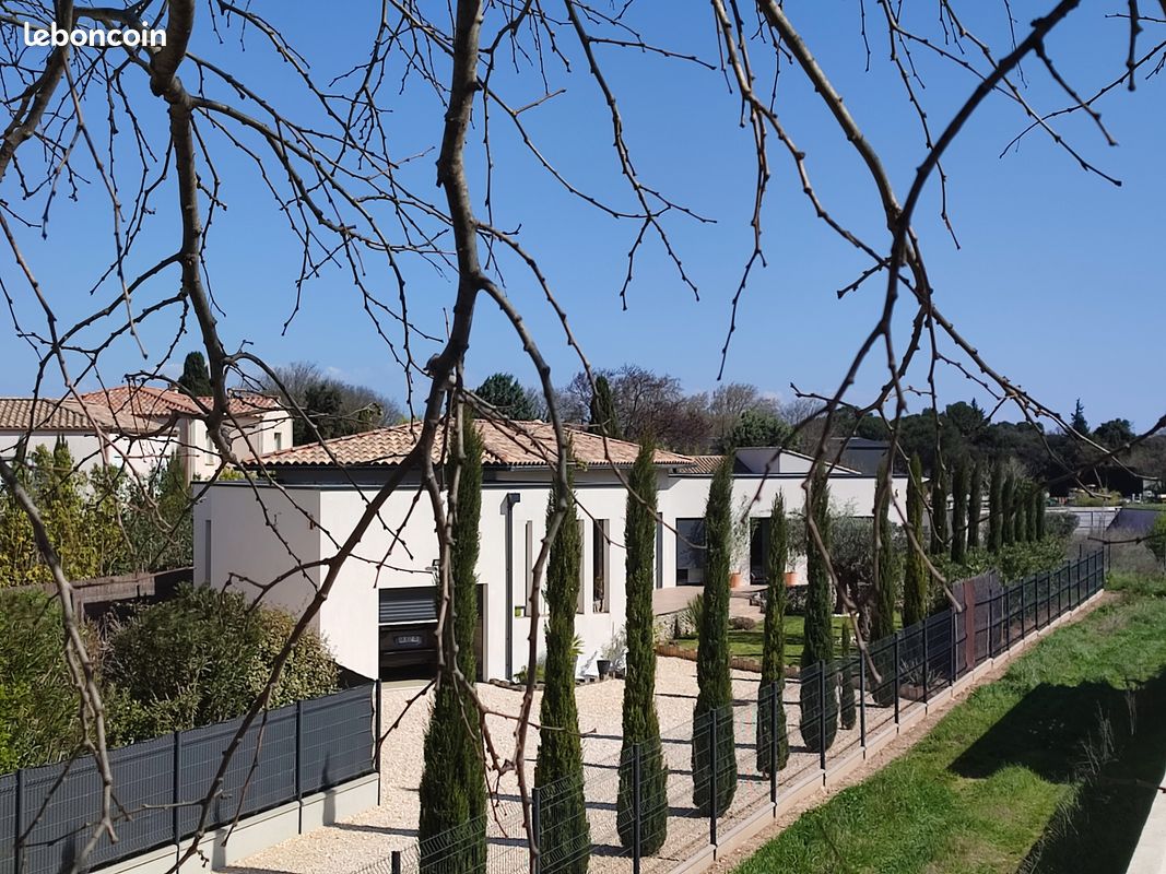 Maison 4 pièces 146 m² · à Tavel · 146 m² · 583 000 €