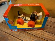 Fisher Price Classiques - Petit Snoopy Chien à Tirer (modèle 1650) Neuf Sous Emballage