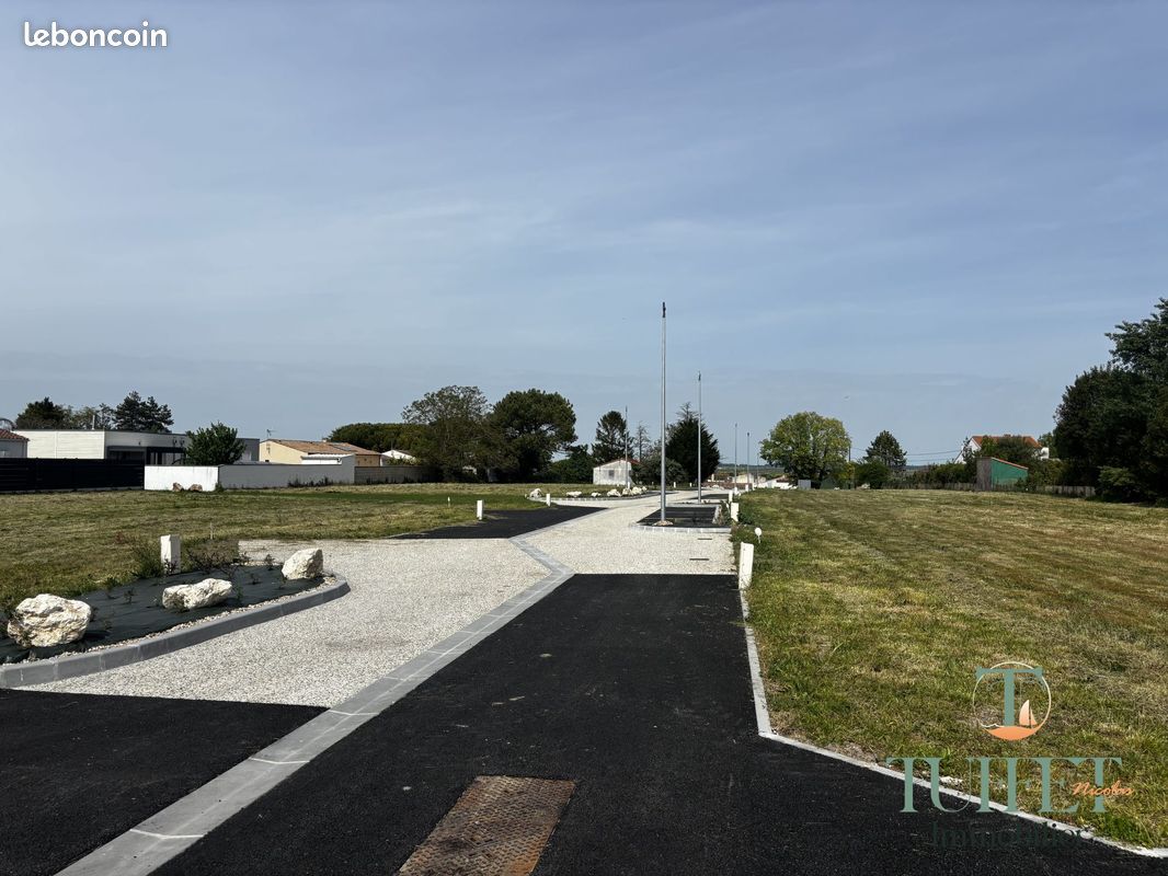Terrain 313 m² · à Arvert · 313 m² · 79 900 €