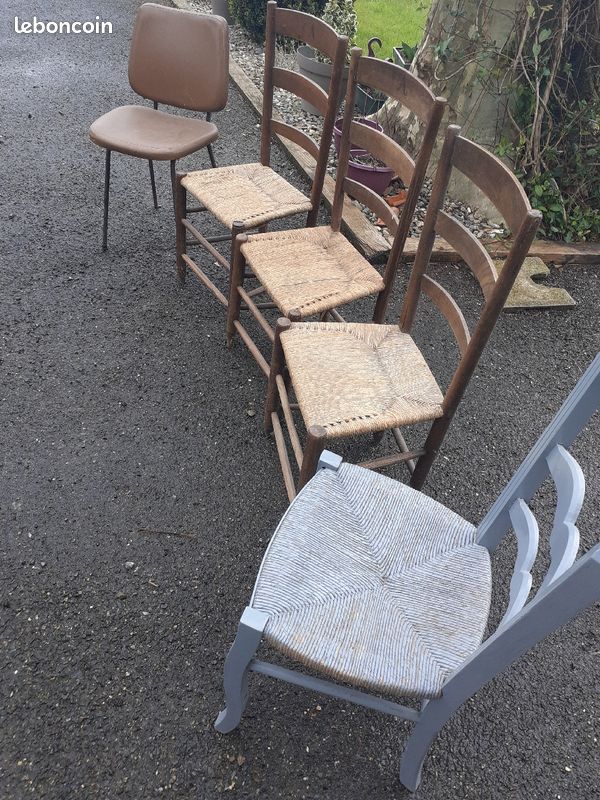 Lot Chaises (image 1)