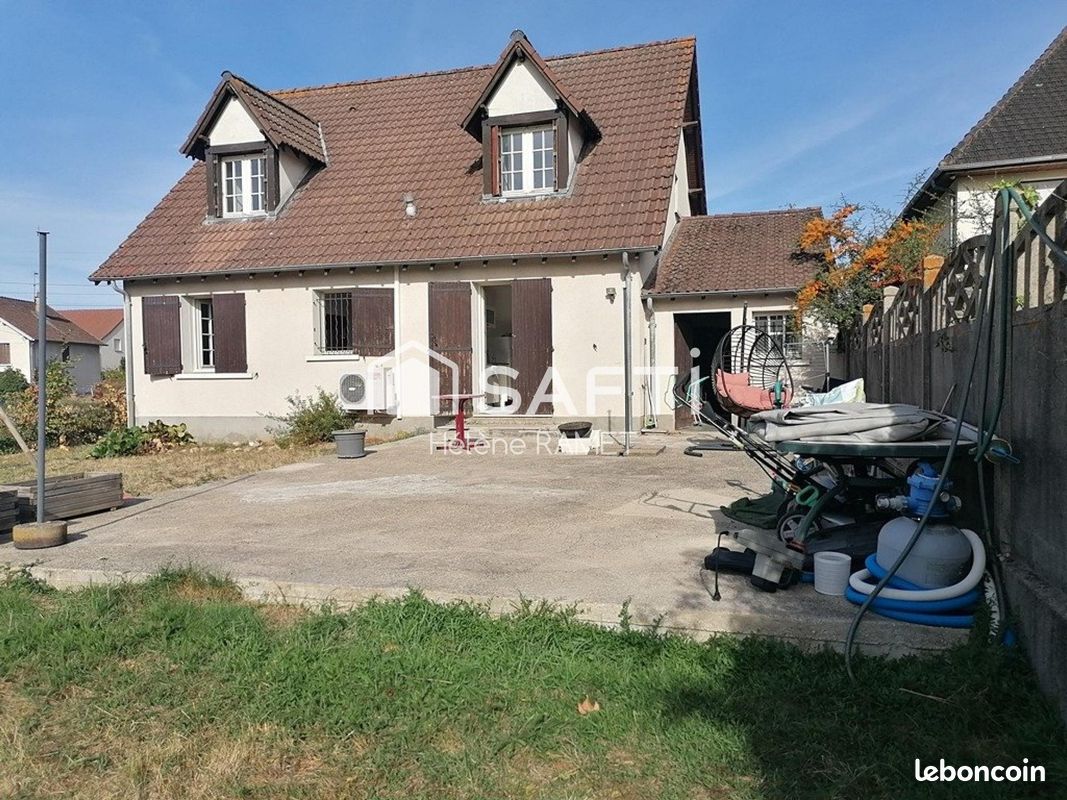 Maison 6 pièces 159 m² · à Vierzon · 159 m² · 160 000 €