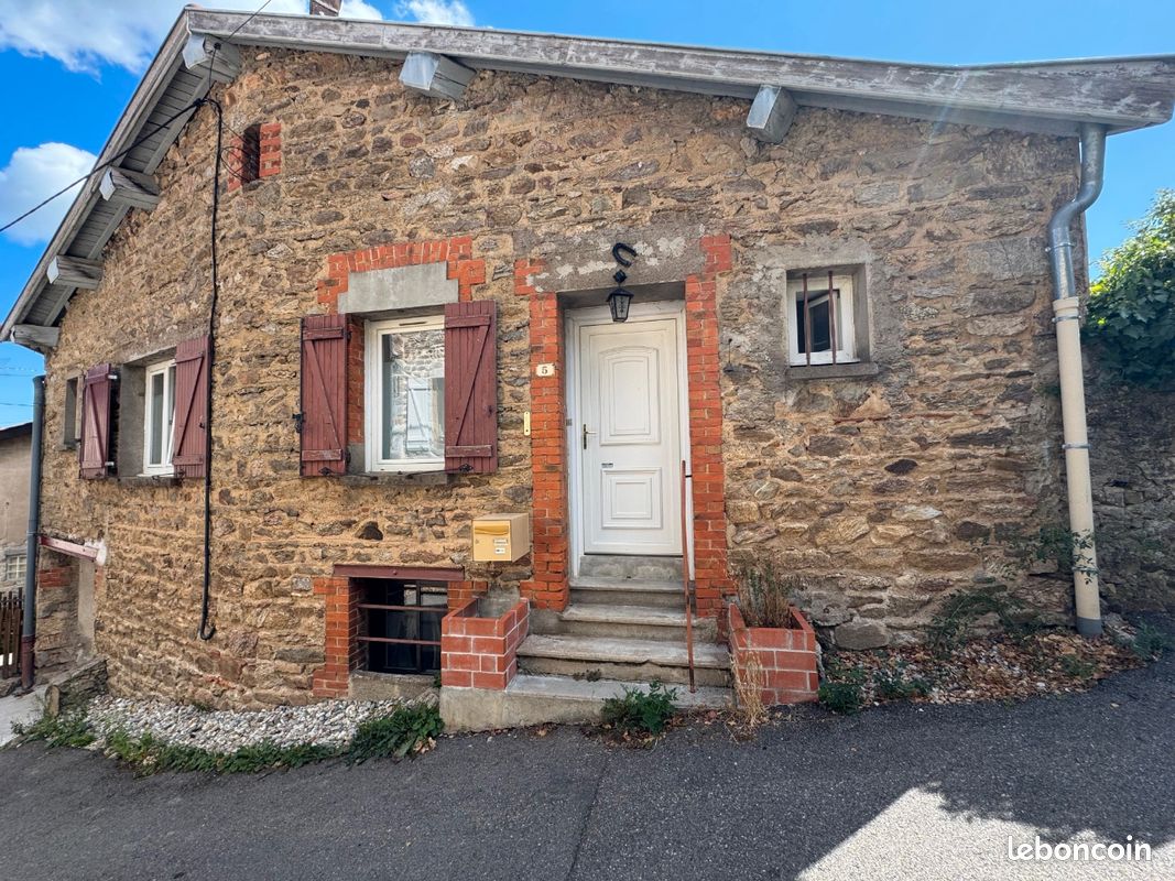 Maison 2 pièces 68 m² · à Yzeron · 68 m² · 230 000 €
