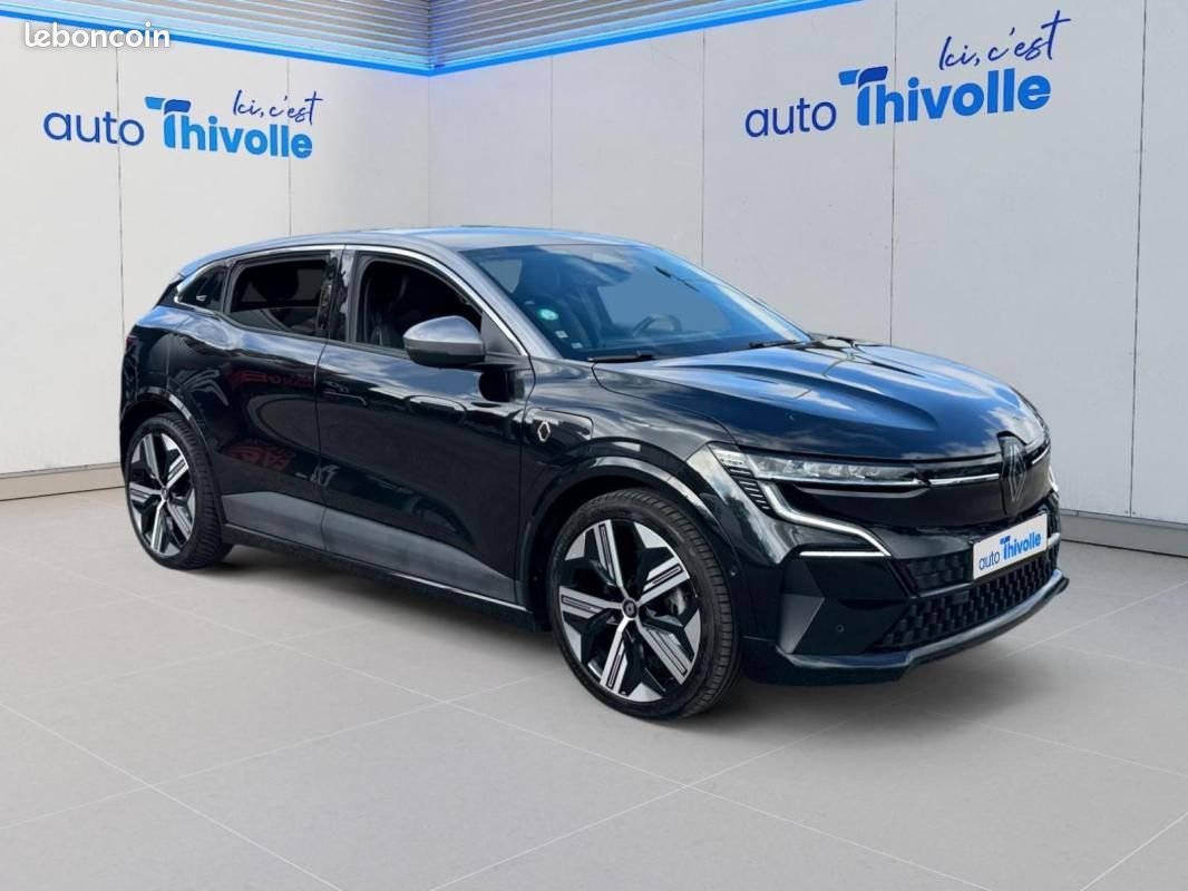 Renault Mégane E-TECH EV60 220 ch optimum charge Iconic (image 7)