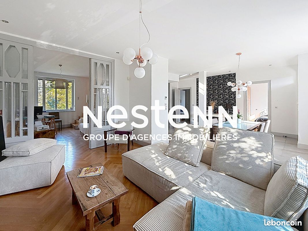 Maison 6 pièces 144 m² · à Bron · 144 m² · 785 000 €