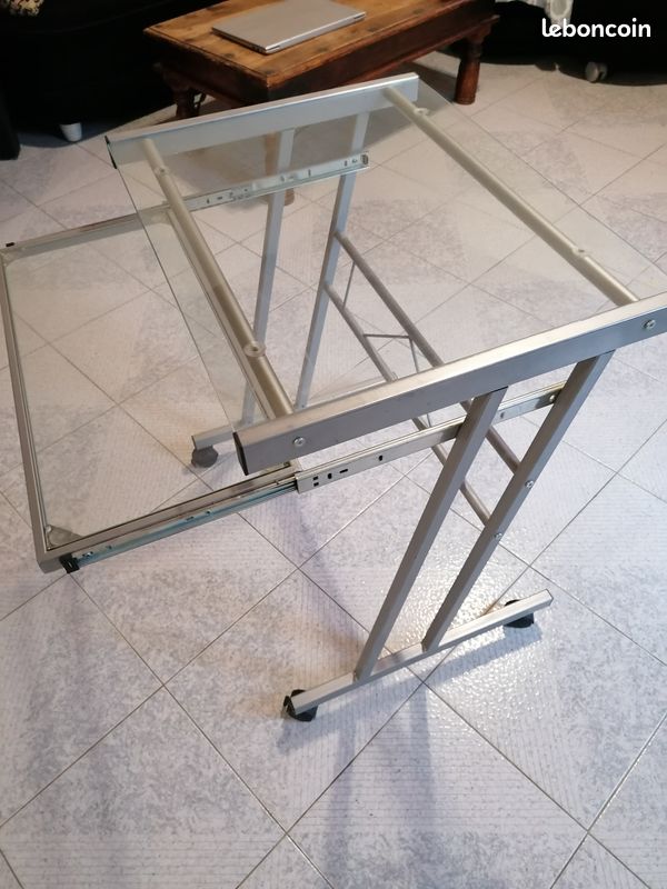 Bureau ordinateur (image 1)