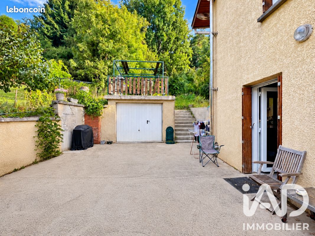 Maison 4 pièces 92 m² · à Châtonnay · 92 m² · 210 000 €