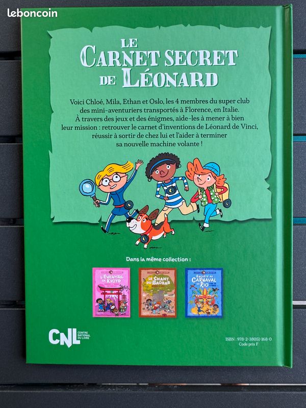 Livre Le carnet de Léonard Hachette jeunesse neuf (image 2)